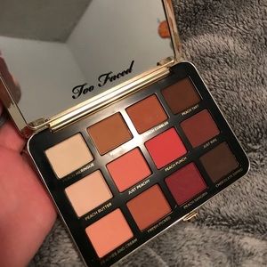 Too Faced - Matte Peaches